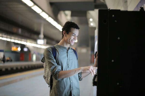Quels sont les avantages à travailler dans une colonie de vacances ?
